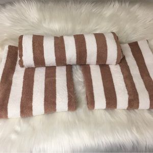 3 Cotton Pool/Beach Towels Oceania